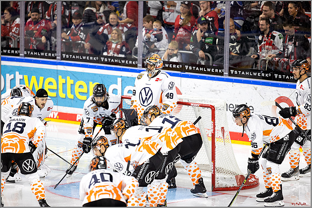 PENNY DEL;  Kölner Haie - Grizzly Wolfsburg; Köln, 21.09.2022